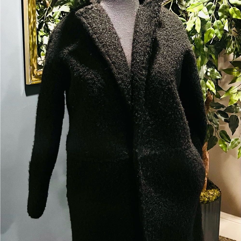 Beautiful Bucle, car coat. Size M. Never worn. So stylish and well made.